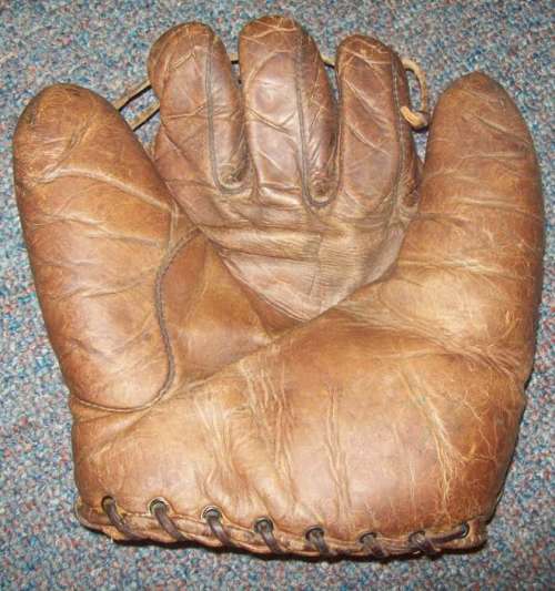 Dazzy Vance Ken Wel Front